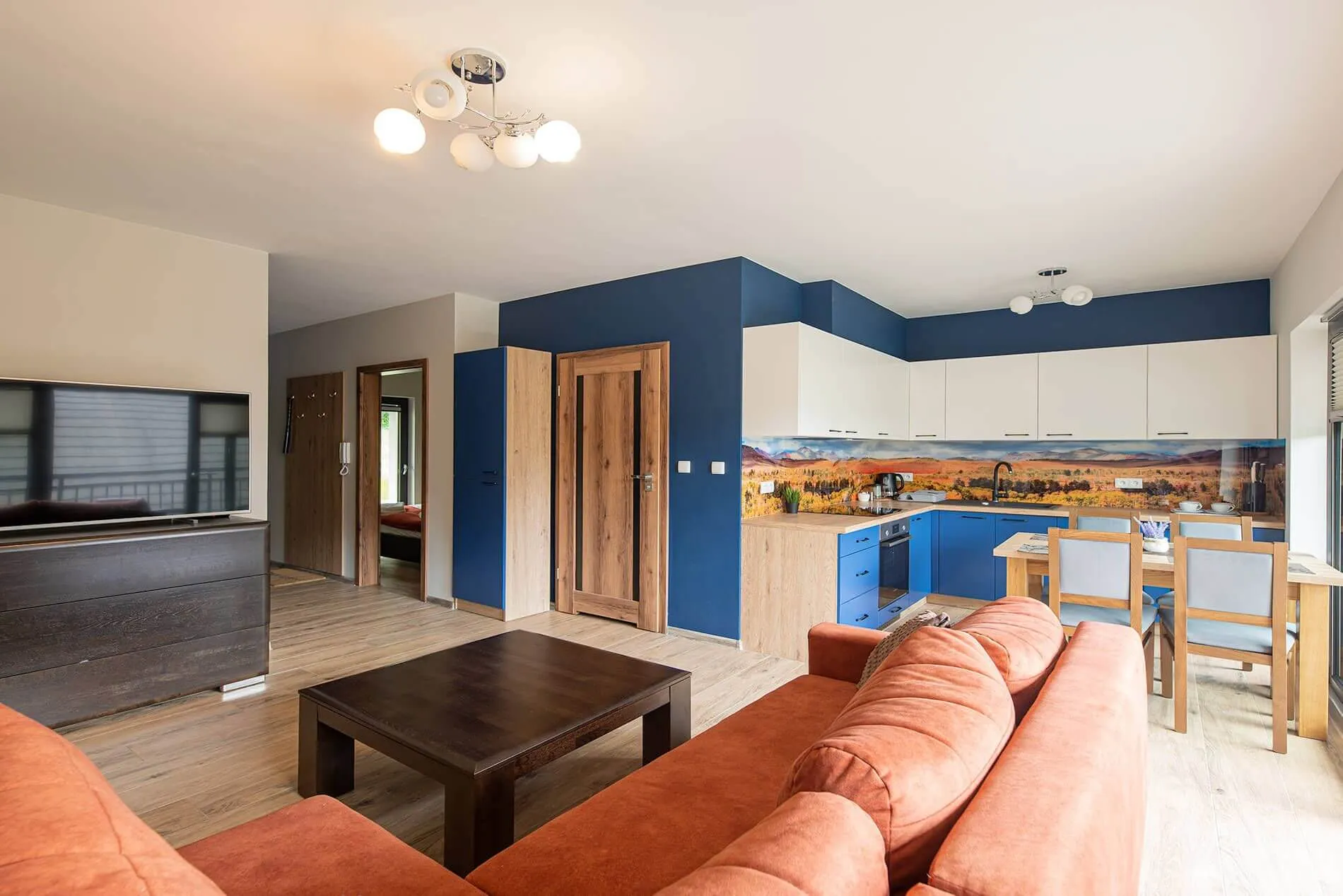 Apartament Szkolna 26/1 Szczyrk - nowoczesny salon z widokiem na góry